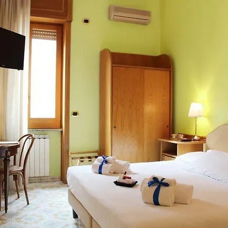Amleto 4* Πομπηία